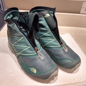 The North Face Ultra MT Winter Running Shoes